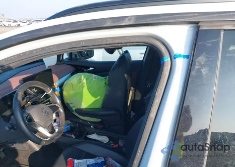 2021 Volkswagen Id.4 Pro S из США, поврежденный, VIN WVGTMPE21MP044621